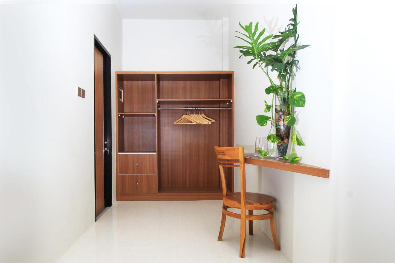 The Jumbo Homestay Kuta  Екстер'єр фото